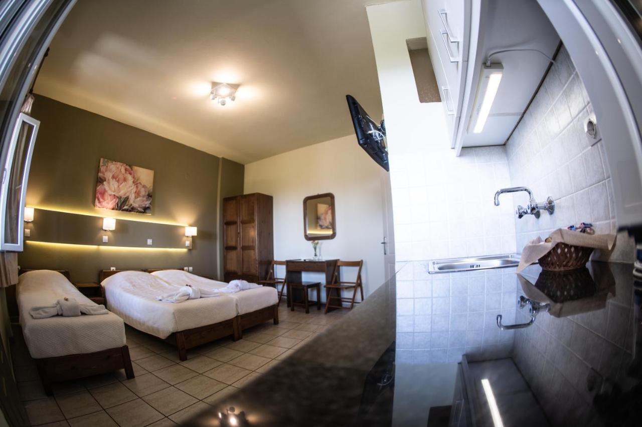 Filoxenia Hotel Tinos Exterior photo